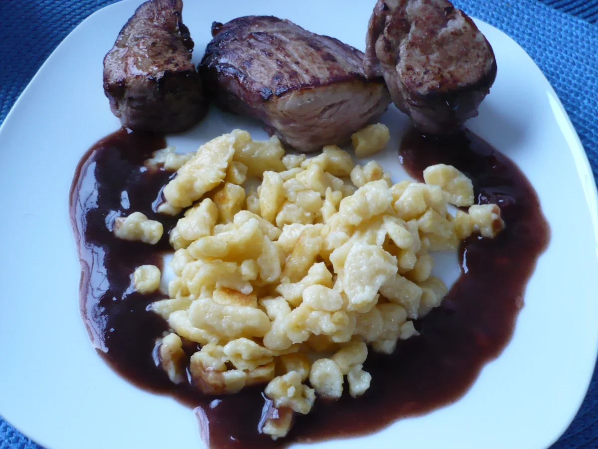 Sauerbraten vom Schweinefilet mit Spätzle - Rezept - Bild Nr. 1699