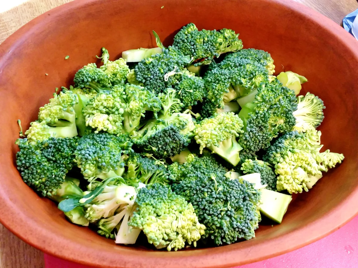 Brokkoli-Auflauf mit Hackfleischkruste aus dem Römertopf - Rezept - Bild Nr. 1702