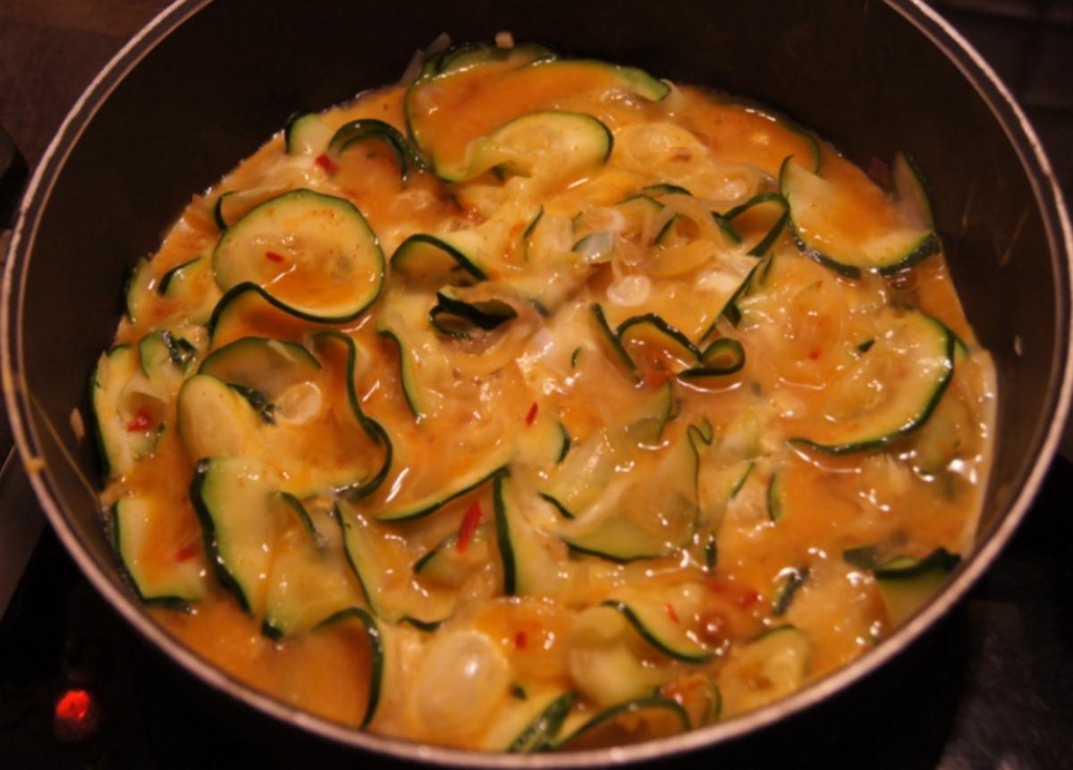 Pikantes Zucchini-Omelett - Rezept - Bild Nr. 1712