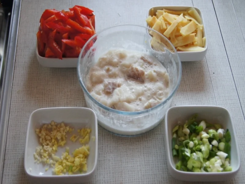 Kabeljaufilet-Gemüse-Wok mit Ei und Basmatireis - Rezept - Bild Nr. 1710