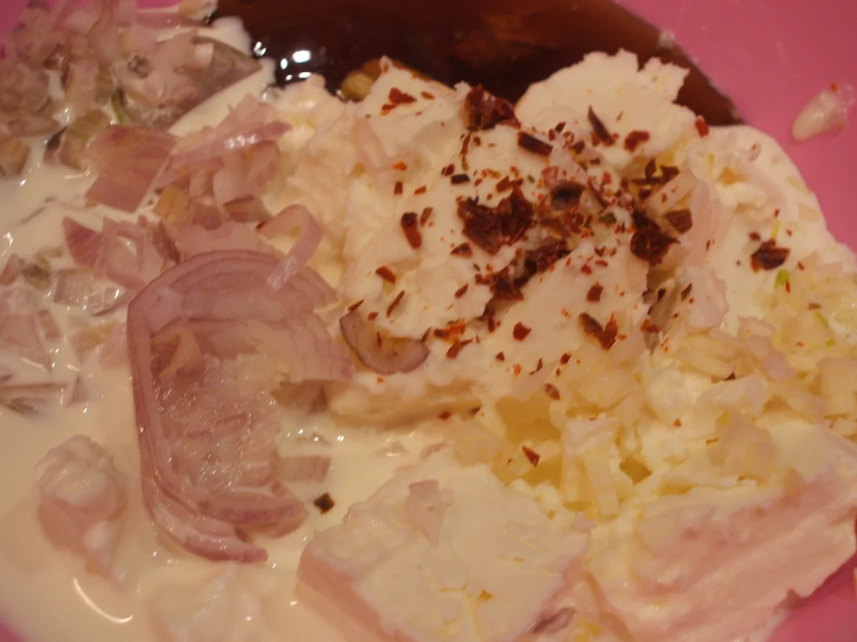 Rezept: Käse: Schafskäse-Creme zu Baggers (Reibekuchen oder Kartoffelpuffer) mit Lachs Bild Nr. 1731 Käse: Schafskäse-Creme zu Baggers (Reibekuchen oder Kartoffelpuffer) mit Lachs - Rezept - Bild Nr. 1731