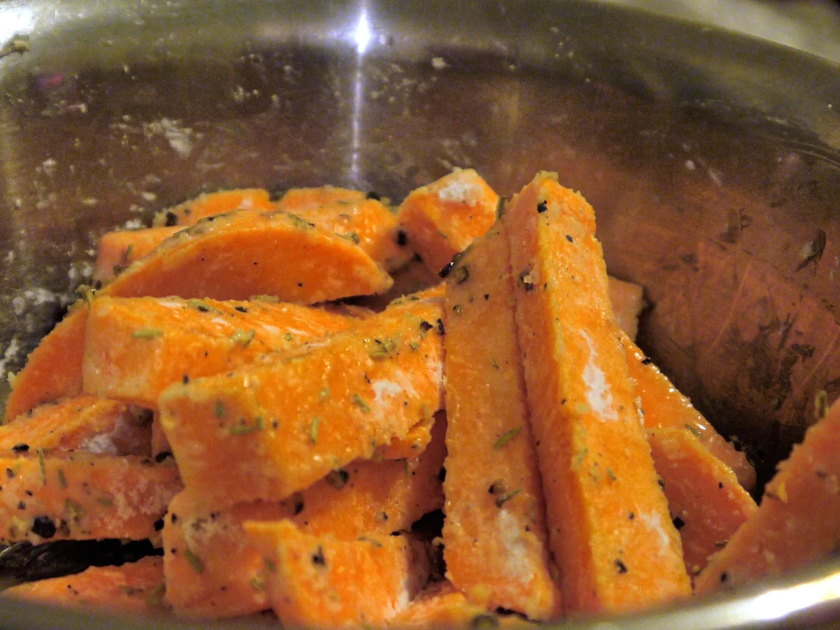 Super knusprige Süsskartoffel-Pommes - Rezept - Bild Nr. 9