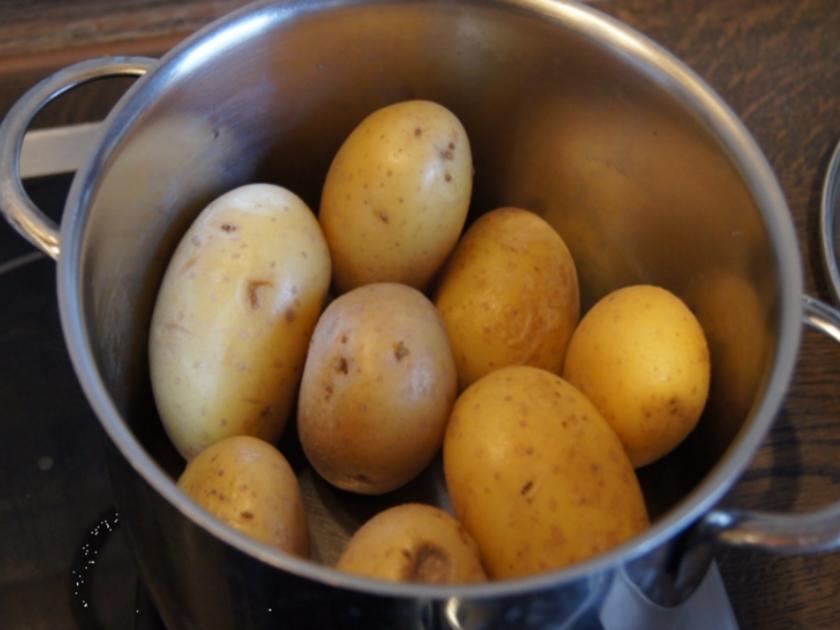 Wirsing Möhren Pellkartoffeln Eintopf mit Mettbällchen - einfach - von ...