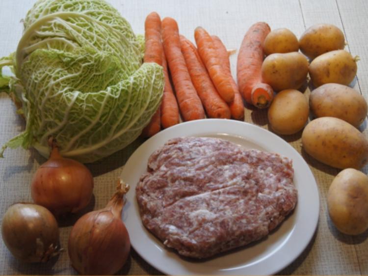Wirsing Möhren Pellkartoffeln Eintopf mit Mettbällchen - einfach - von ...