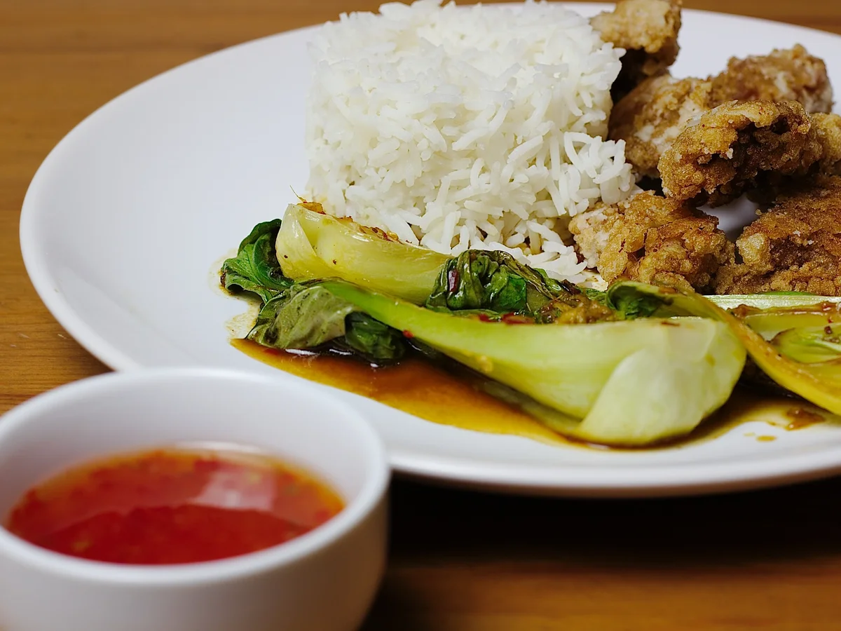 Knusper-Hähnchen (Kara age) mit verschärftem Pak Choi - Rezept - Bild Nr. 1741