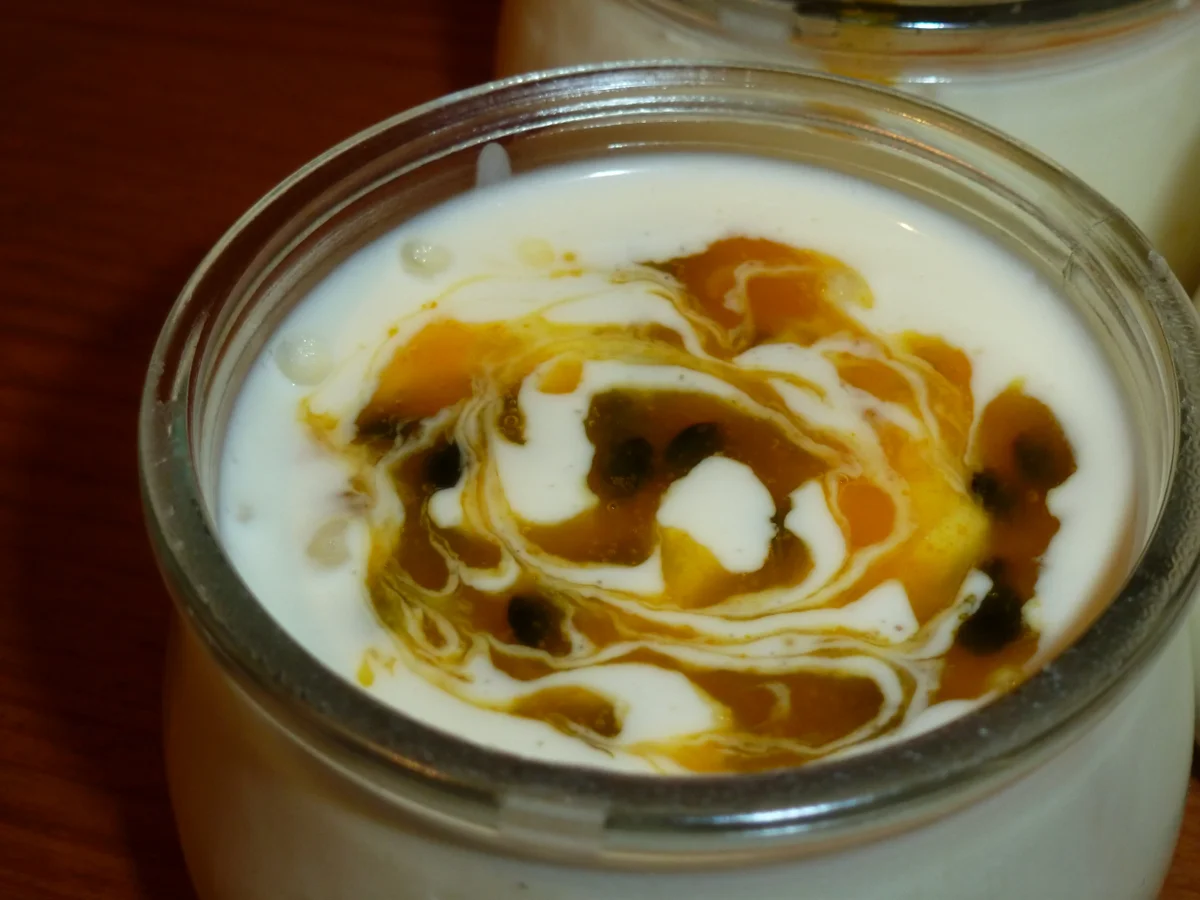 Panna Cotta mit Joghurt & Passionsfrucht - Rezept - Bild Nr. 1738