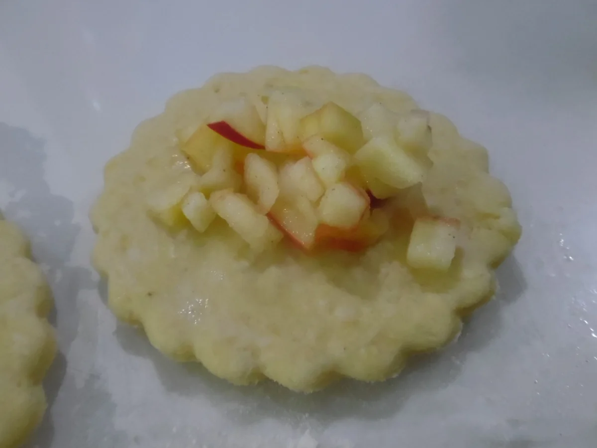 Apfeltaschen aus Kartoffelteig - Rezept - Bild Nr. 1756