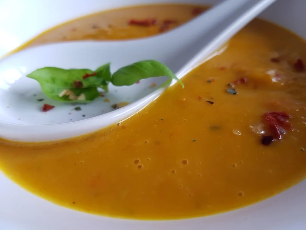 Rezept: Kürbis Mangosuppe (HOT) Bild Nr. 1766 Kürbis Mangosuppe (HOT) - Rezept - Bild Nr. 1766