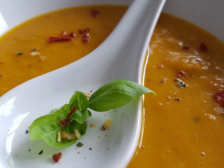 Rezept: Kürbis Mangosuppe (HOT) Bild Nr. 1767 Kürbis Mangosuppe (HOT) - Rezept - Bild Nr. 1767