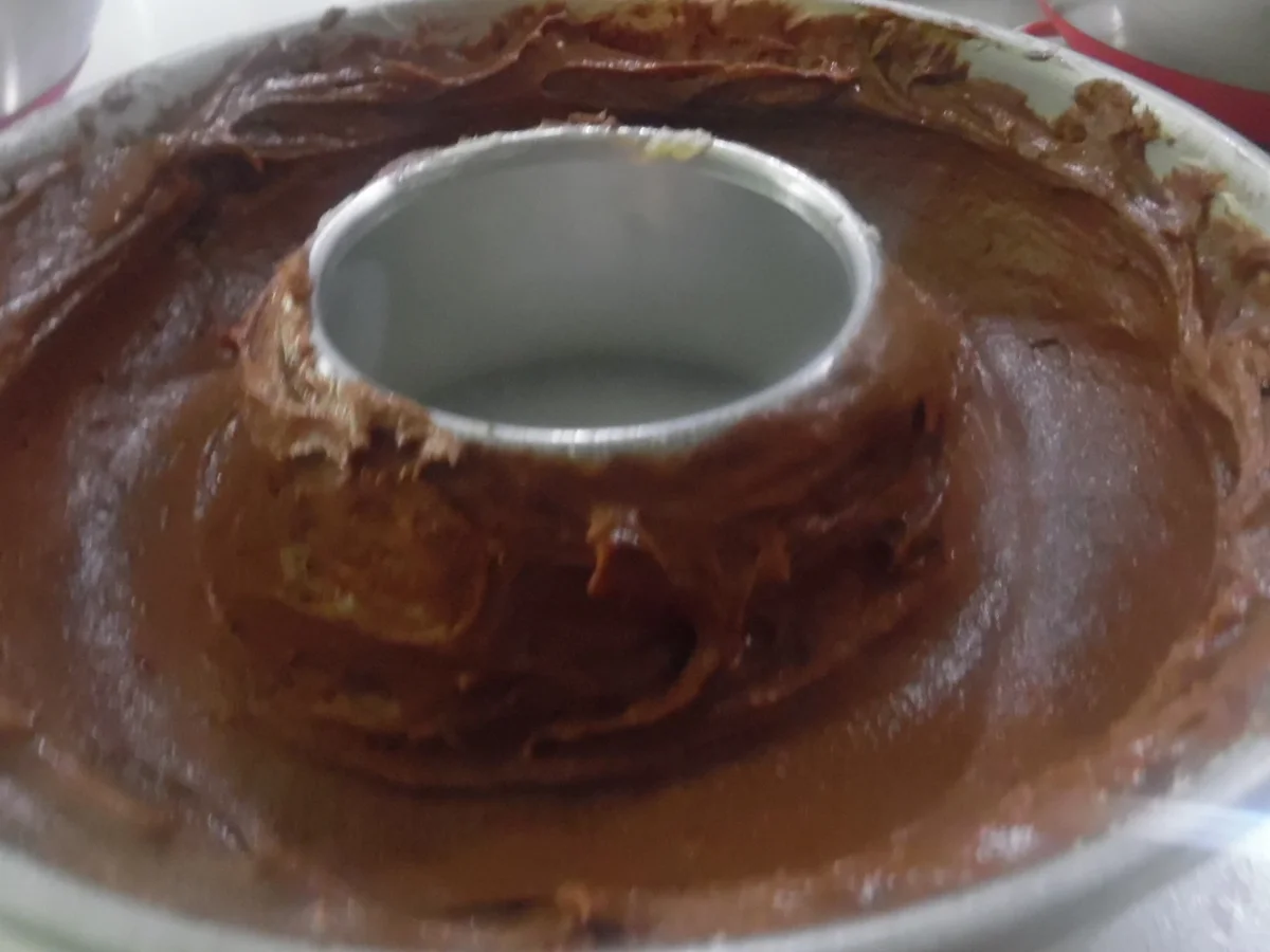 Schokoladen-Savarin mit Cheesecake-Füllung - Rezept - Bild Nr. 1767