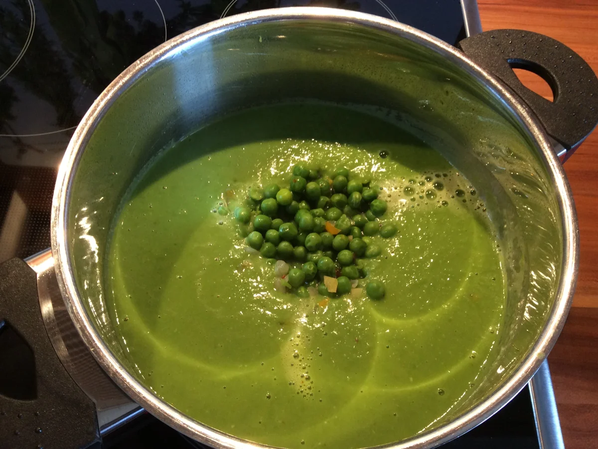 Erbsensuppe mit Chili und Kokos - Rezept - Bild Nr. 1764