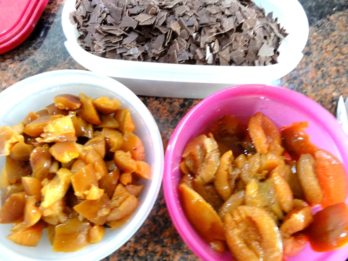 Rezept: Rührteig: PFLAUMEN ~ SCHOKI ~ KRANZ Bild Nr. 1852 Rührteig: PFLAUMEN ~ SCHOKI ~ KRANZ - Rezept - Bild Nr. 1852