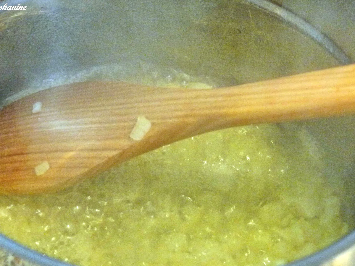 Würzige Hähnchenunterschlegl, scharfer Rahm-Spitzkohl, Kartoffel-Knobi-Püree - Rezept - Bild Nr. 1784