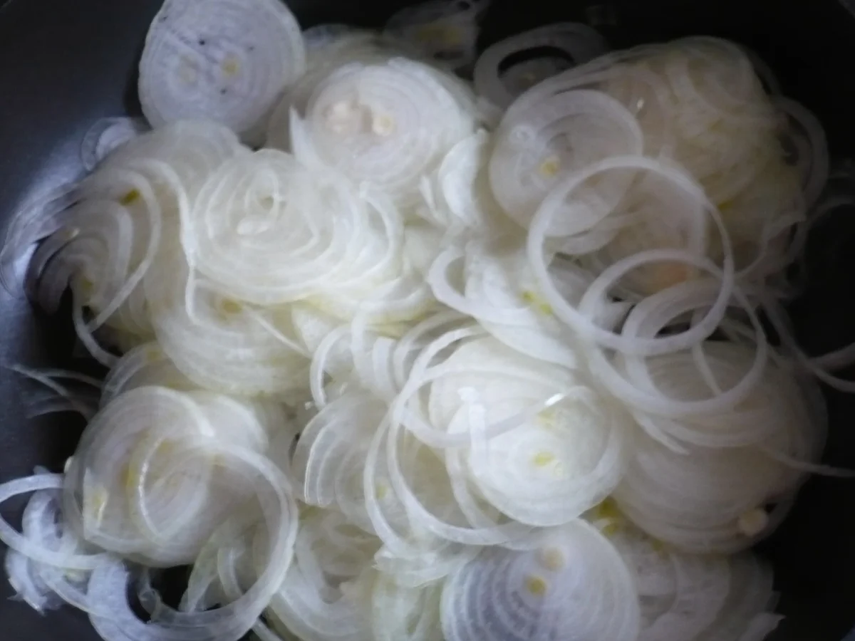 Zwiebelsosse - Rezept - Bild Nr. 3