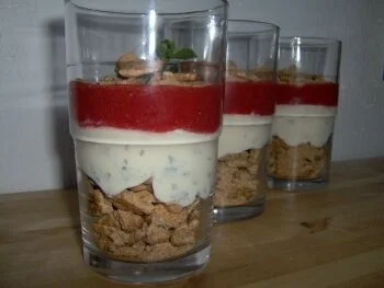 Rezept: Erdbeer-Trifle Erdbeer-Trifle - Rezept