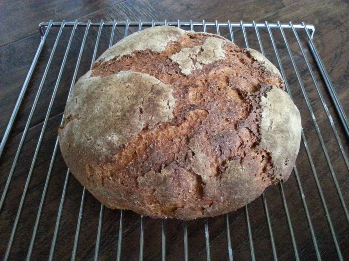 Rezept: Weizenvollkornmischbrot mit Sauerteig Bild Nr. 1778 Weizenvollkornmischbrot mit Sauerteig - Rezept - Bild Nr. 1778