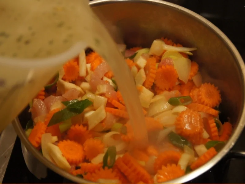 Pikanter Möhrenblüteneintopf - Rezept - Bild Nr. 1792