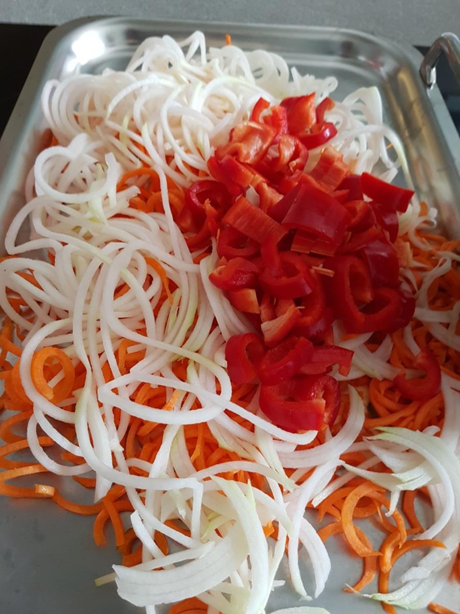 Gemüsespaghetti (orientalisch) "Zoodles" - Rezept - Bild Nr. 1799