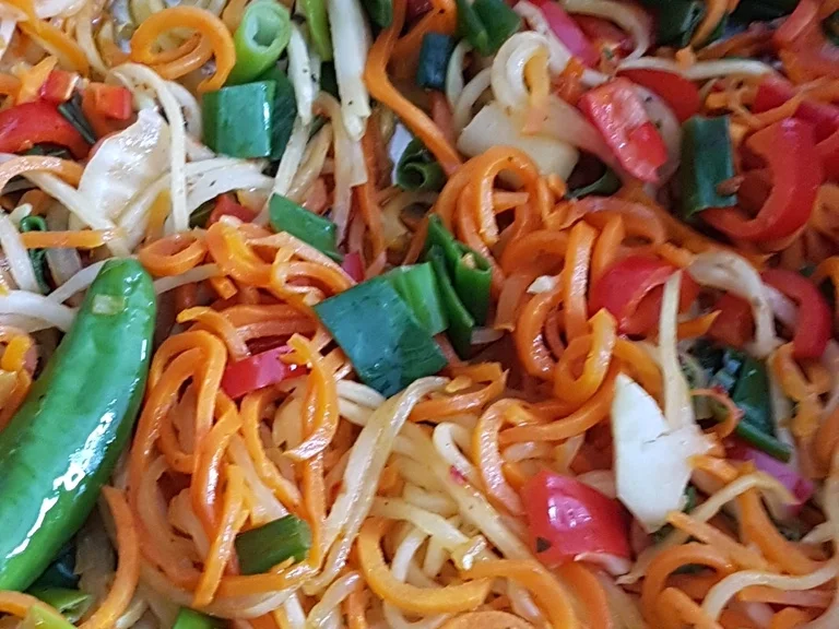 Gemüsespaghetti (orientalisch) "Zoodles" - Rezept - Bild Nr. 1802