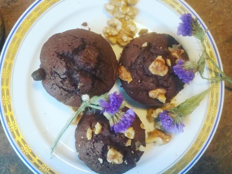Schoko Walnuß-Törtchen - schnell &amp; einfach - 403 kcal/100g