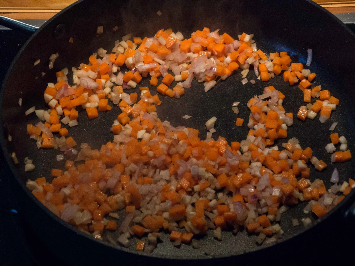 Rezept: Rindergulasch Burgund Bild Nr. 1814 Rindergulasch Burgund - Rezept - Bild Nr. 1814