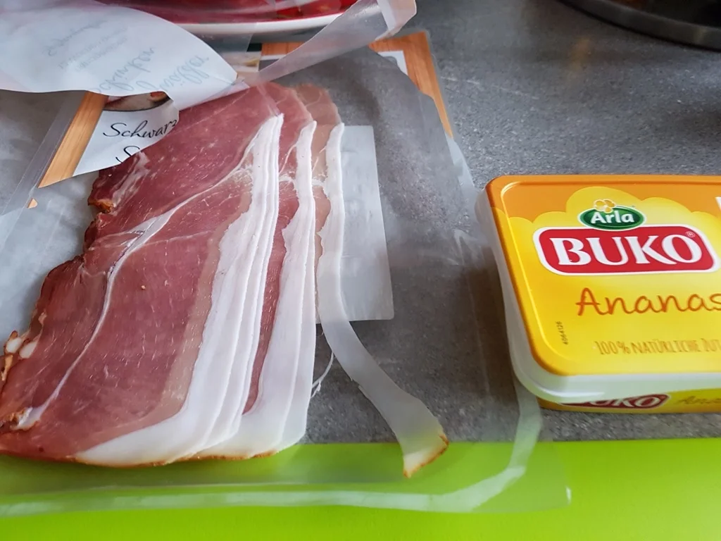 Blätterteig (herzhaft gefüllt) - Rezept - Bild Nr. 1822