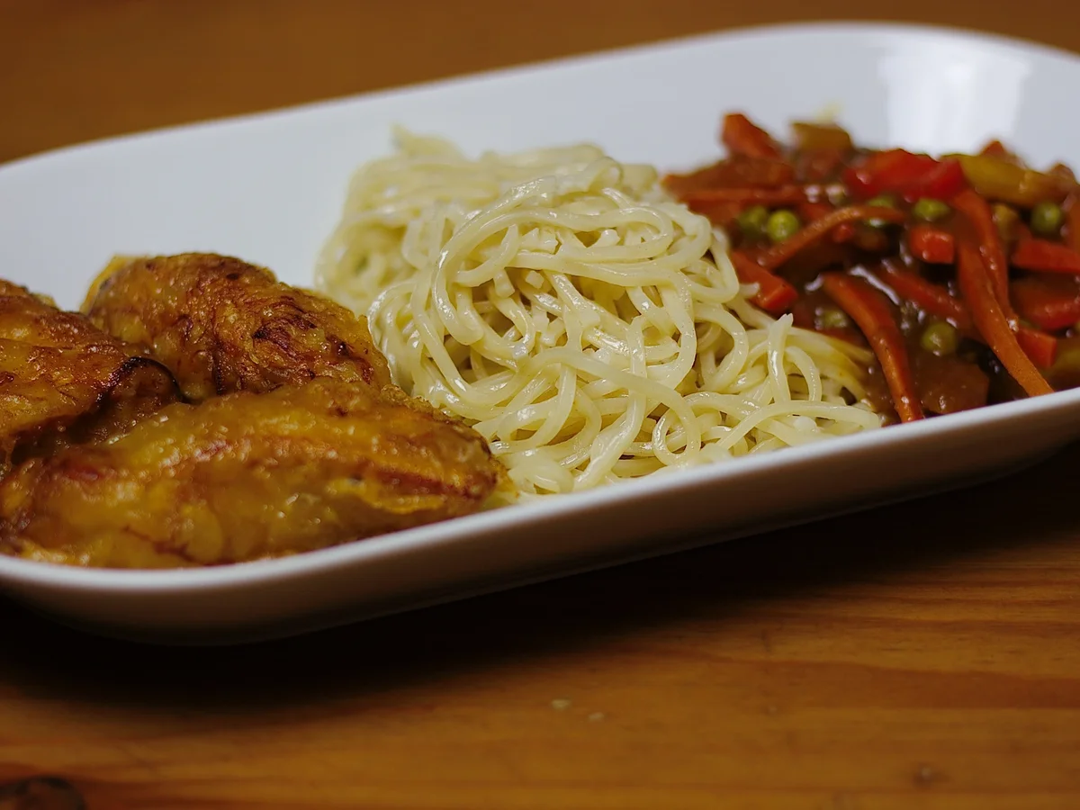 Rezept: Gebackenes Hähnchen mit Gemüse Süß-Sauer Bild Nr. 1821 Gebackenes Hähnchen mit Gemüse Süß-Sauer - Rezept - Bild Nr. 1821