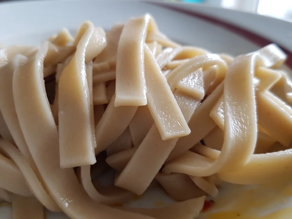 Bolognese von der Entenbrust und Leber mit Steinpilztagiatelle - Rezept - Bild Nr. 1844