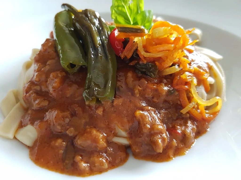 Bolognese von der Entenbrust und Leber mit Steinpilztagiatelle - Rezept - Bild Nr. 1847