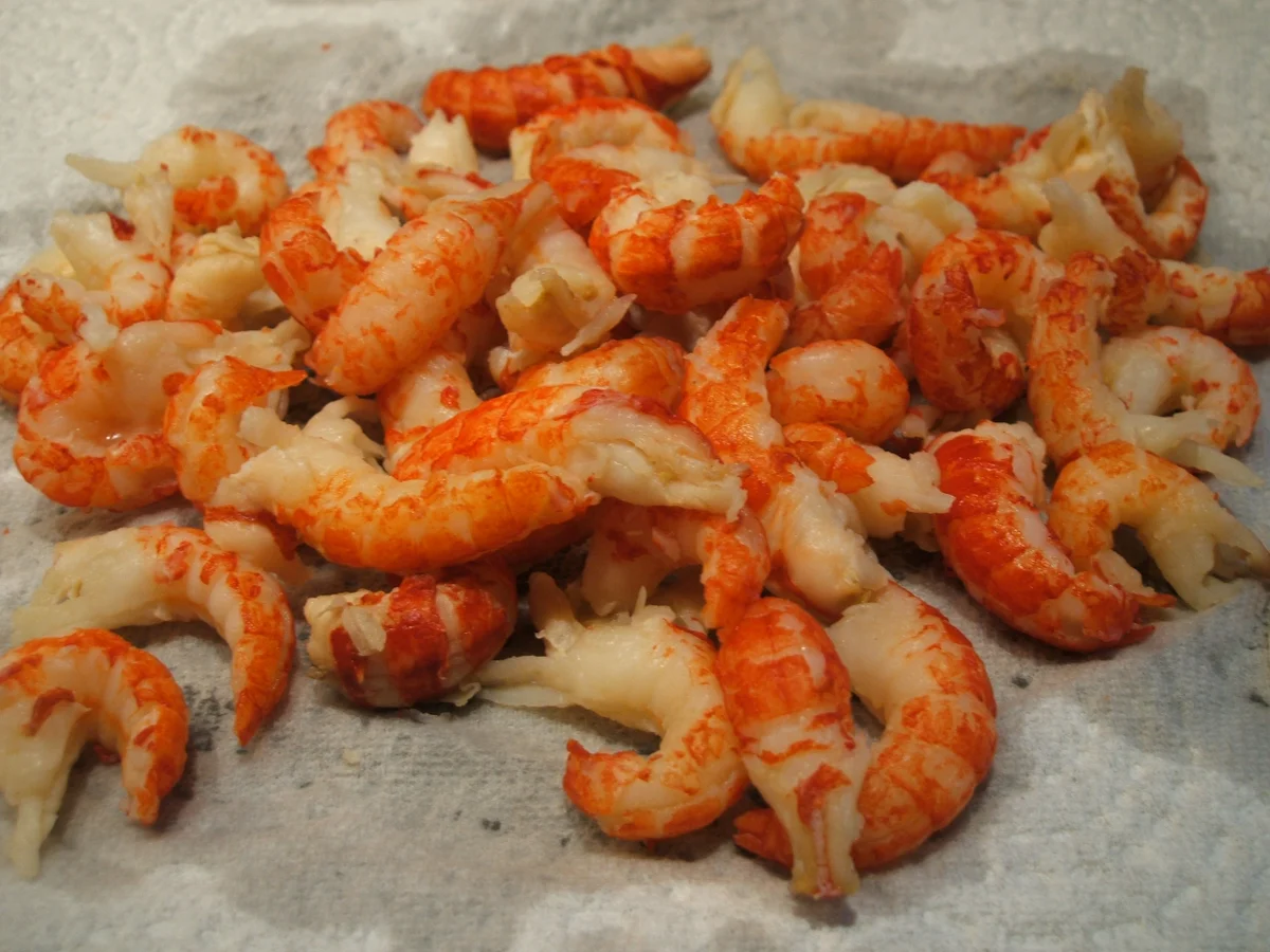 Rezept: Fisch: Gebackene Flusskrebsschwänze mit Guacamole Bild Nr. 1851 Fisch: Gebackene Flusskrebsschwänze mit Guacamole - Rezept - Bild Nr. 1851