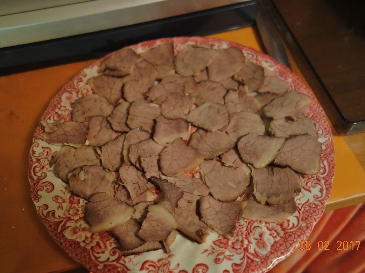 Rezept: Saurer Rindersalat; Bild Nr. 1853 Saurer Rindersalat; - Rezept - Bild Nr. 1853