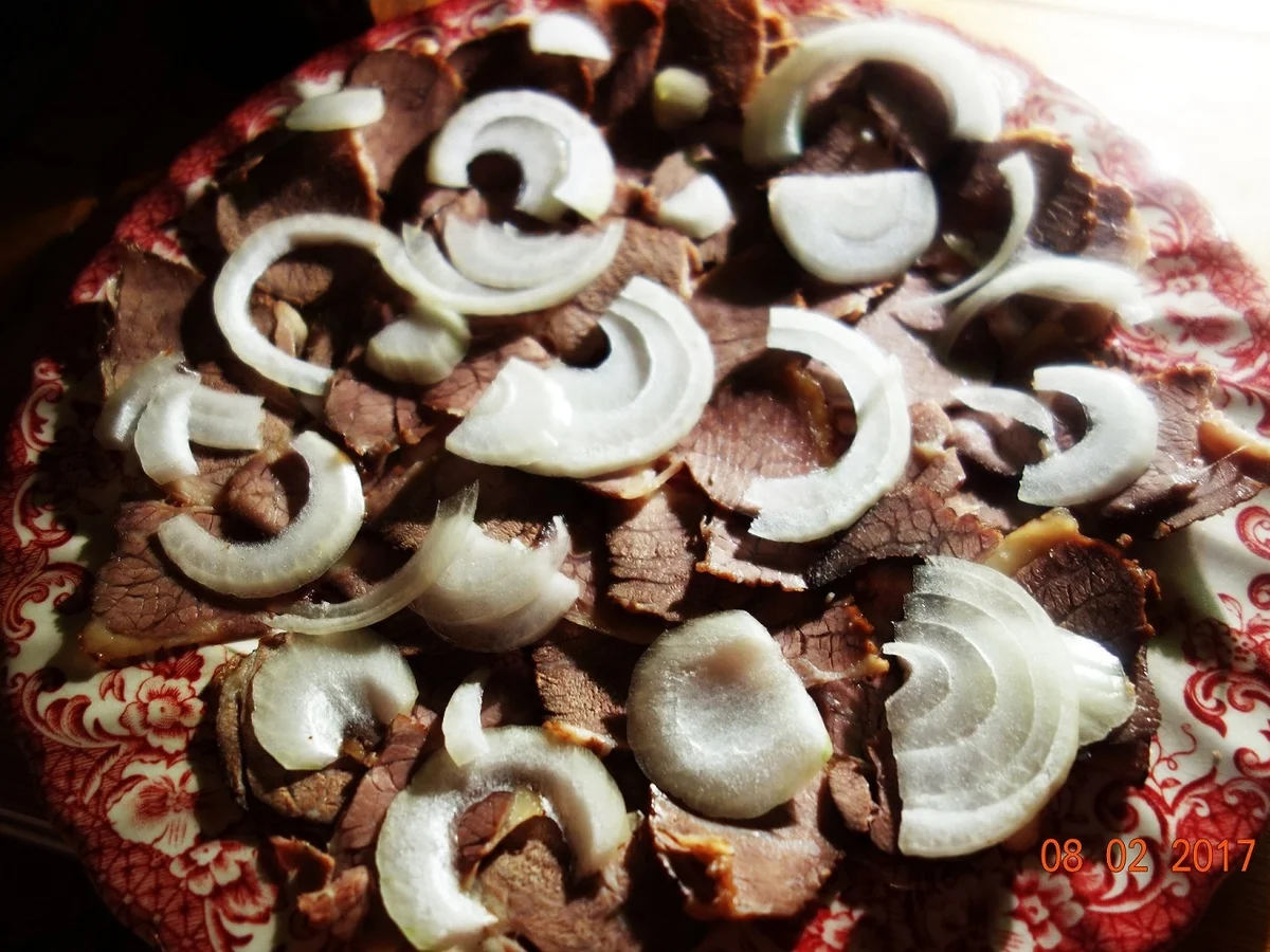 Rezept: Saurer Rindersalat; Bild Nr. 1854 Saurer Rindersalat; - Rezept - Bild Nr. 1854