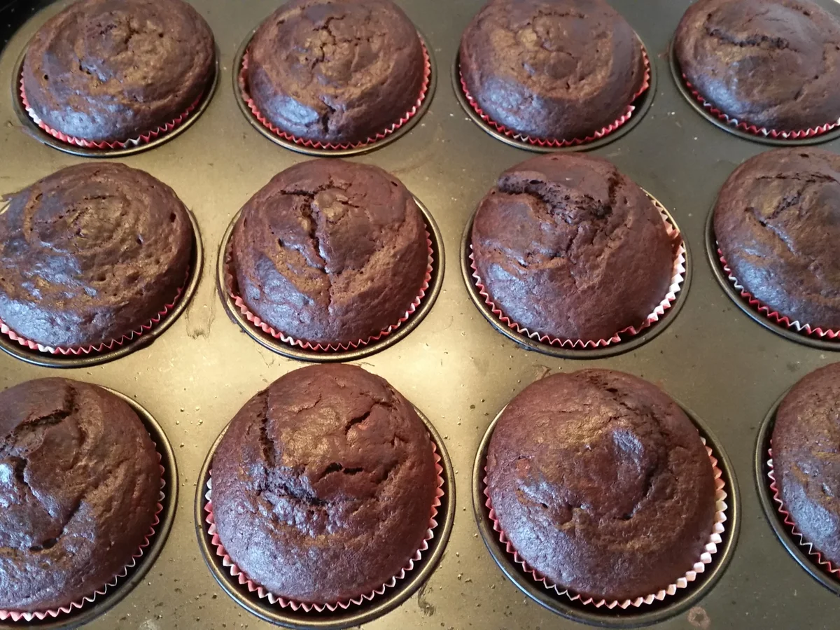 Rezept: VEGANE SCHOKO-BANANEN-MUFFINS Bild Nr. 1854 VEGANE SCHOKO-BANANEN-MUFFINS - Rezept - Bild Nr. 1854