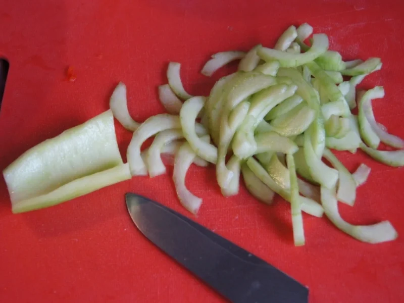 Fettucine-Pasta mit gemischten Salat - Rezept - Bild Nr. 7