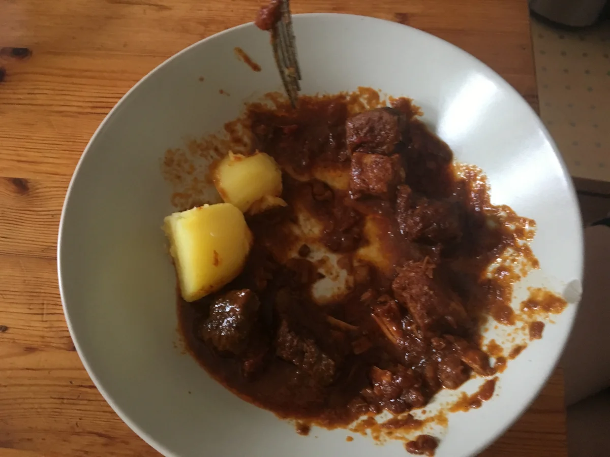 Klassischer Gulasch – halb und halb - Rezept - Bild Nr. 2