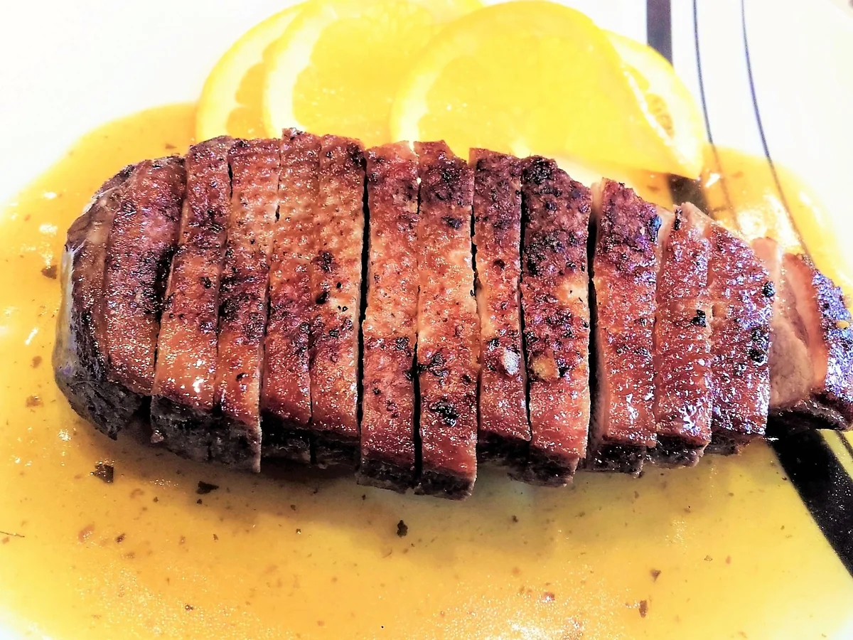 Barbarie Entenbrustfilet mit einer fruchtigen Orangensauce - Rezept - Bild Nr. 1876