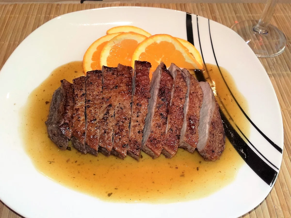 Barbarie Entenbrustfilet mit einer fruchtigen Orangensauce - Rezept - Bild Nr. 1881