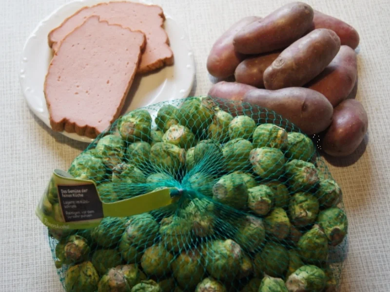 Gebratener Leberkäse mit Rosenkohl und Drillingen - Rezept - Bild Nr. 1877