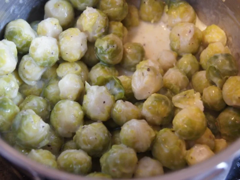 Gebratener Leberkäse mit Rosenkohl und Drillingen - Rezept - Bild Nr. 1879