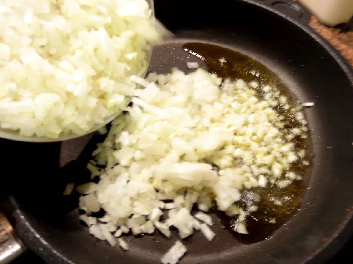 Rezept: Sauce: BOLOGNESE Bild Nr. 1912 Sauce: BOLOGNESE - Rezept - Bild Nr. 1912