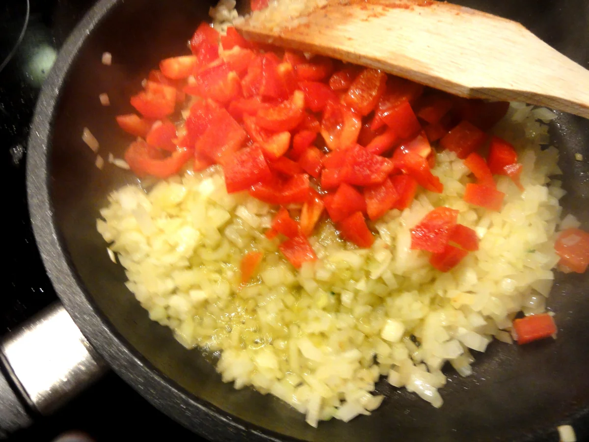 Rezept: Sauce: BOLOGNESE Bild Nr. 1913 Sauce: BOLOGNESE - Rezept - Bild Nr. 1913