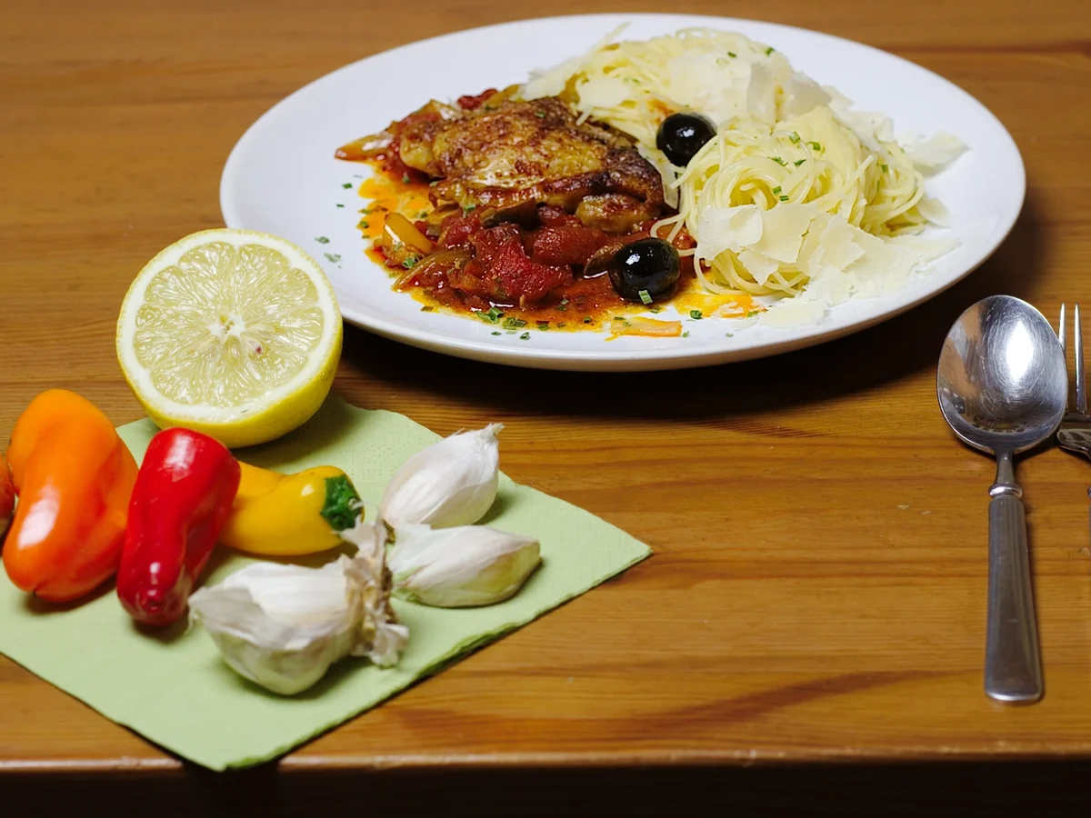 Rezept: Hähnchen nach toskanischer Art Bild Nr. 1902 Hähnchen nach toskanischer Art - Rezept - Bild Nr. 1902