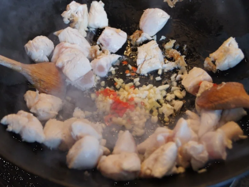 Hähnchenbrustfilet-Gemüse-Wok mit Kokosmilchreis - Rezept - Bild Nr. 1918