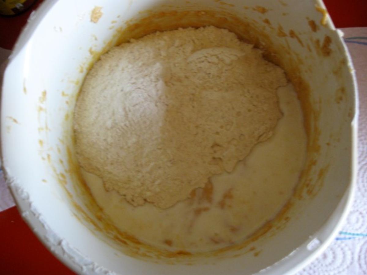 Erdnussbutter Marmor Gugelhupf - Rezept - Bild Nr. 1935