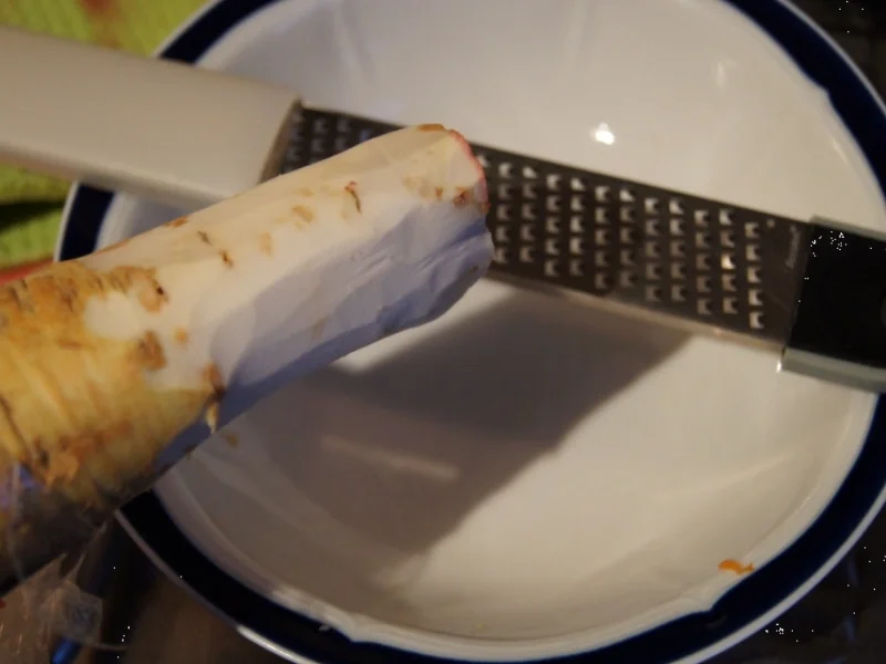 Rezept: Salat mit Rote Bete, Apfel und Möhren Bild Nr. 8 Salat mit Rote Bete, Apfel und Möhren - Rezept - Bild Nr. 8