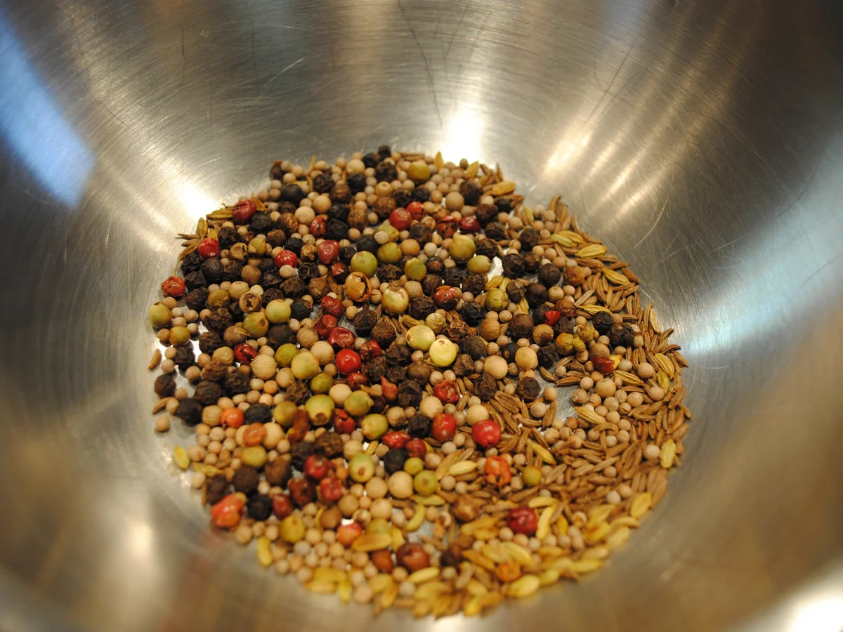 Rezept: Sous vide gegarter Schweinebauch vom Duke of Berkshire Bild Nr. 1934 Sous vide gegarter Schweinebauch vom Duke of Berkshire - Rezept - Bild Nr. 1934