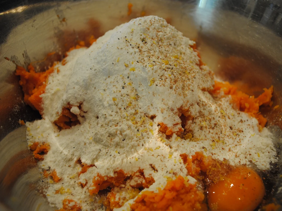 Rezept: Sous vide gegarter Schweinebauch vom Duke of Berkshire Bild Nr. 1943 Sous vide gegarter Schweinebauch vom Duke of Berkshire - Rezept - Bild Nr. 1943