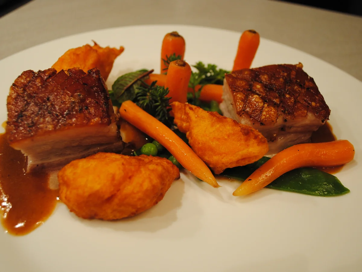 Rezept: Sous vide gegarter Schweinebauch vom Duke of Berkshire Bild Nr. 1949 Sous vide gegarter Schweinebauch vom Duke of Berkshire - Rezept - Bild Nr. 1949