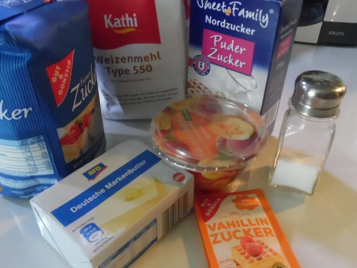 Rezept: Streusel-Schnecken mit und ohne Füllung Bild Nr. 1951 Streusel-Schnecken mit und ohne Füllung - Rezept - Bild Nr. 1951