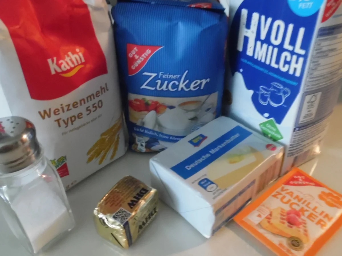 Rezept: Streusel-Schnecken mit und ohne Füllung Bild Nr. 1954 Streusel-Schnecken mit und ohne Füllung - Rezept - Bild Nr. 1954